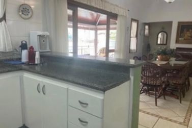 Casa &agrave; venda - 359m&sup2; - Condominio Palavra da Vida