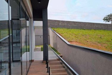 Casa &agrave; venda - 346m&sup2; - Jardim dos Pinheiros