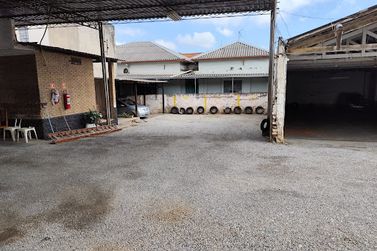 Terreno &agrave; venda - 1566m&sup2; - Centro