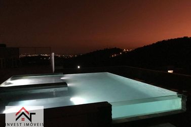 Casa &agrave; venda - 385m&sup2; - Condominio Quintas da Boa Vista