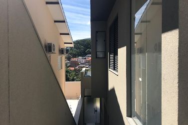 Casa &agrave; venda - 150m&sup2; - JARDIM MARISTELA
