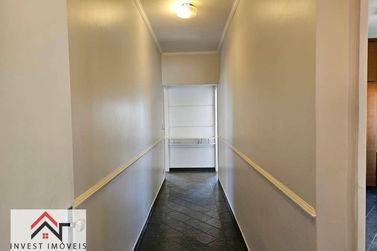 Casa &agrave; venda - 369m&sup2; - Centro