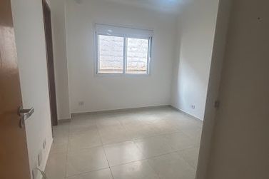 Apartamento para alugar - 70m&sup2; - Vila Giglio