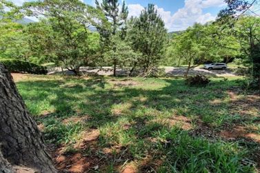 Terreno &agrave; venda - 800m&sup2; - CONDOM&Iacute;NIO PORTO ATIBAIA