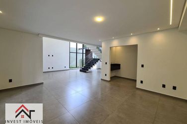 Casa para alugar - 221m&sup2; - Vila Santista