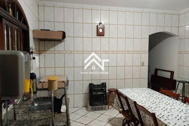 Ch&aacute;cara &agrave; venda - 800m&sup2; - S&iacute;tio Santa F&eacute;