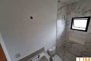Casa &agrave; venda - 115m&sup2; - Jardim do Lago