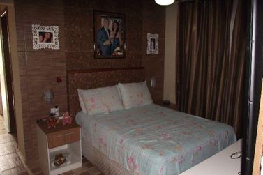 Casa &agrave; venda - 180m&sup2; - Jardim Alvin&oacute;polis