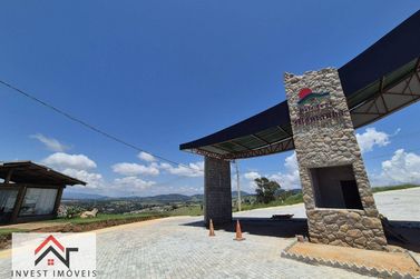 Terreno &agrave; venda - 250m&sup2; - Centro