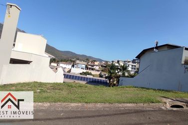 Terreno &agrave; venda - 450m&sup2; - Condom&iacute;nio Residencial &Aacute;gua Verde