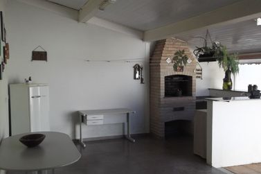 Casa &agrave; venda - 188m&sup2; - Jd Centen&aacute;rio