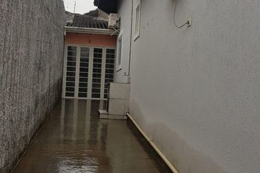 Casa &agrave; venda - NOVA CEREJEIRA
