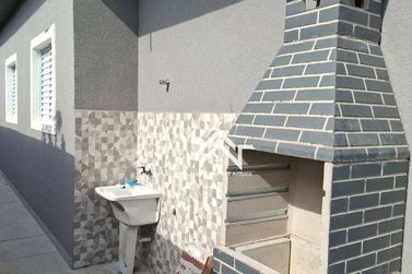 Casa &agrave; venda - 70m&sup2; - Vit&oacute;ria R&eacute;gia