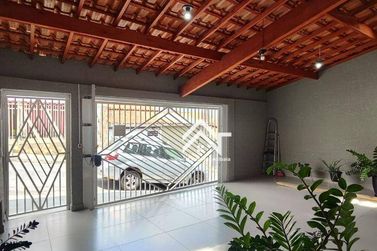 Casa &agrave; venda - 128m&sup2; - Jardim Araguari