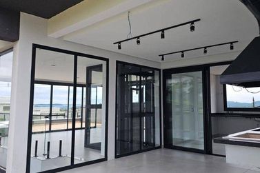 Casa &agrave; venda - 346m&sup2; - Jardim dos Pinheiros