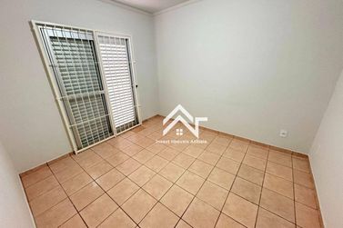 Casa &agrave; venda - 240m&sup2; - Jardim Paulista