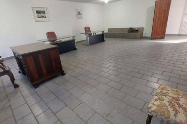 Sal&atilde;o Comercial para alugar - 51m&sup2; - Centro