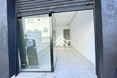 Sal&atilde;o Comercial para alugar - 50m&sup2; - Centro