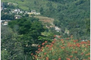 Terreno &agrave; venda - 1280m&sup2; - Parque Arco Iris
