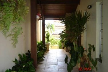 Casa &agrave; venda - 277m&sup2; - JARDIM ITAPERI