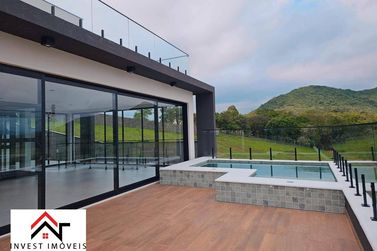 Casa &agrave; venda - 346m&sup2; - Jardim dos Pinheiros