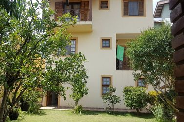 Casa &agrave; venda - 360m&sup2; - Loanda