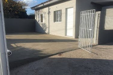 Casa &agrave; venda - 96m&sup2; - Jardim Colonial