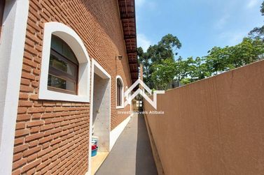 Casa &agrave; venda - 260m&sup2; - Jardim dos Pinheiros