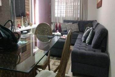 Casa &agrave; venda - 175m&sup2; - Jardim Colonial