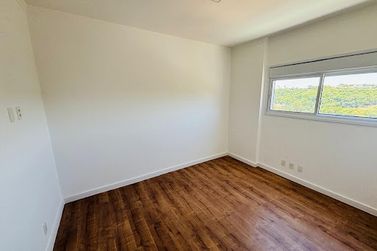 Apartamento &agrave; venda - 140m&sup2; - Nova Gard&ecirc;nia