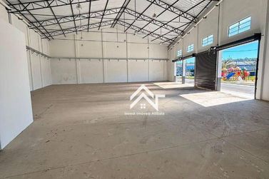 Sal&atilde;o Comercial para alugar - 400m&sup2; - Recreio Estoril