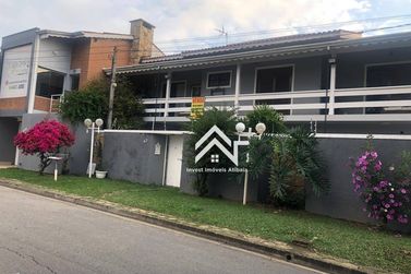 Casa &agrave; venda - 213m&sup2; - Jardim das Flores