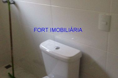 Casa &agrave; venda - 410m&sup2; - VILA ESPERIA OU GIGLIO