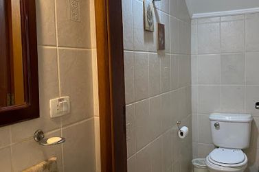 Casa para alugar - 375m&sup2; - Condominio Palavra da Vida