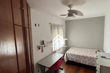 Casa &agrave; venda - 243m&sup2; - Vila Junqueira