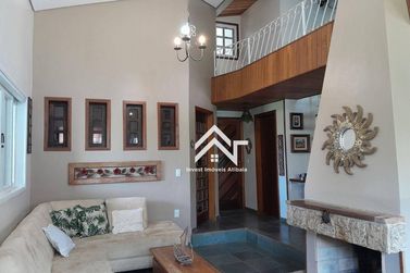 Casa &agrave; venda - 330m&sup2; - Parque Arco Iris