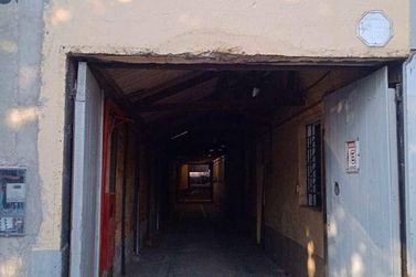 Sal&atilde;o Comercial para alugar - 2100m&sup2; - Centro