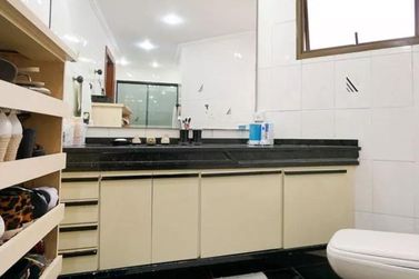 Apartamento &agrave; venda - 302m&sup2; - VILA REGENTE FEIJ&Oacute;