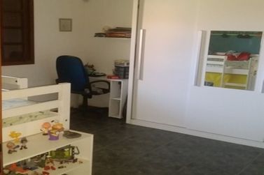 Ch&aacute;cara &agrave; venda - 374m&sup2; - Jardim Suely