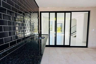 Sobrado &agrave; venda - 228m&sup2; - Buona Vita