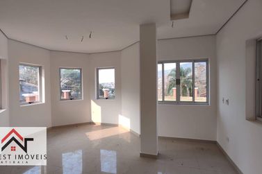 Casa &agrave; venda - 330m&sup2; - Condom&iacute;nio &Aacute;gua Verde