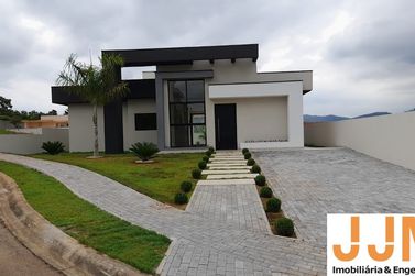 Casa &agrave; venda - 186m&sup2; - Tanque