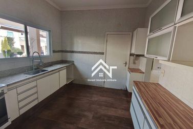Casa &agrave; venda - 155m&sup2; - Loanda