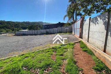 Terreno para alugar - 4000m&sup2; - Ros&aacute;rio