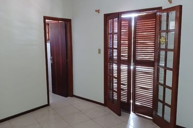 Casa para alugar - JARDIM BRASIL