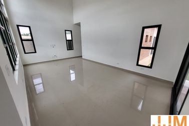 Casa &agrave; venda - 191m&sup2; - Ch&aacute;caras maring&aacute;