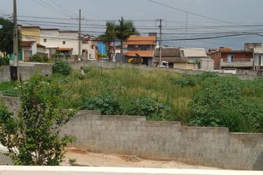 Casa &agrave; venda - NOVA CEREJEIRA