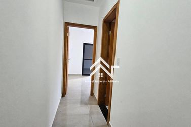Casa &agrave; venda - 130m&sup2; - Jardim do Lago