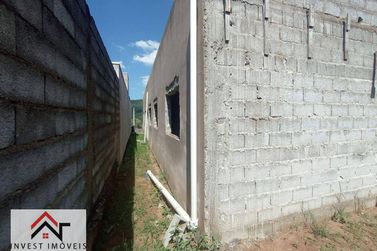 Casa &agrave; venda - 117m&sup2; - Jardim Shangri-L&aacute;