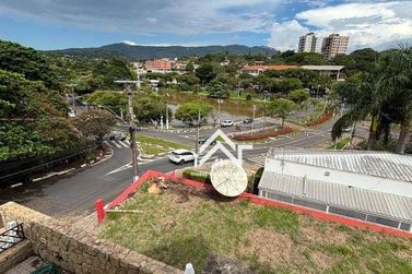Casa &agrave; venda - 243m&sup2; - Vila Junqueira